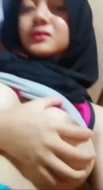 Reva in bigger ass in the world — leaked ass video