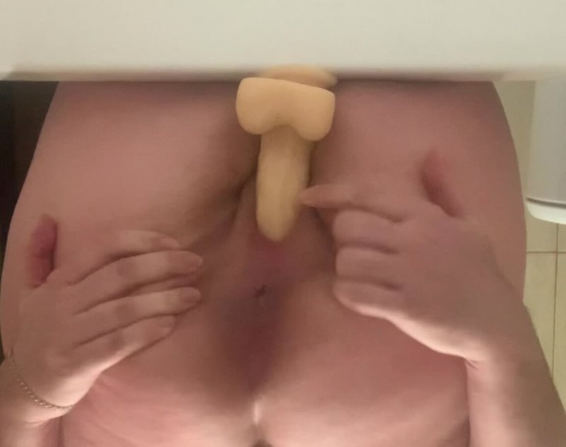 Molly Cox signs of late in life lesbians — lesbian porn video, 17:55