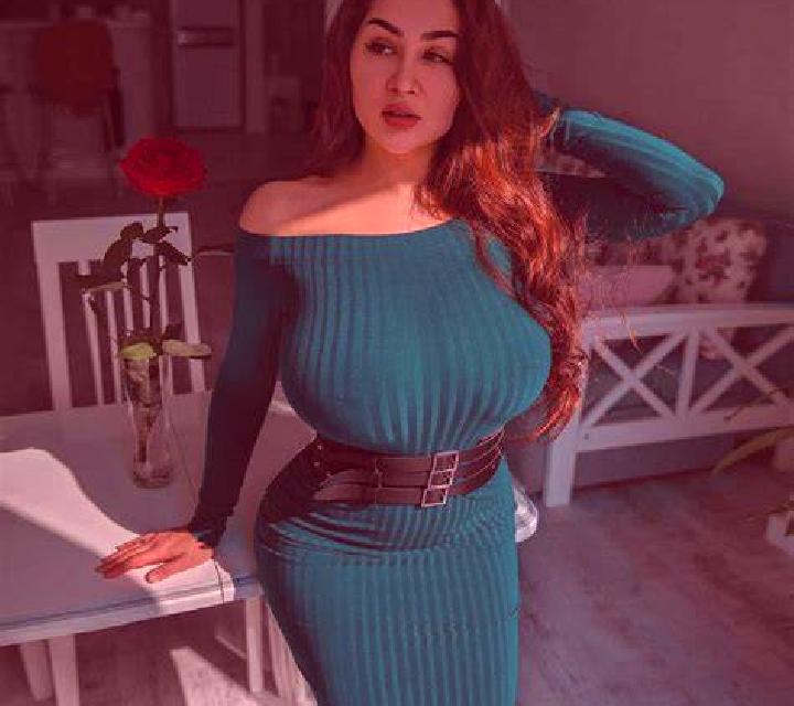 Dakkota Latinahot model portrait
