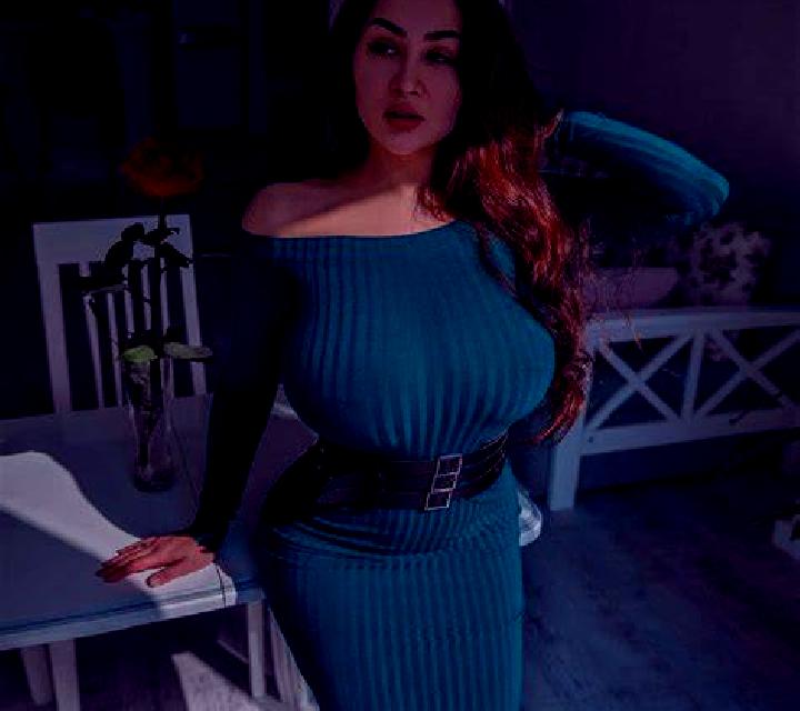 Yr Angel model portrait
